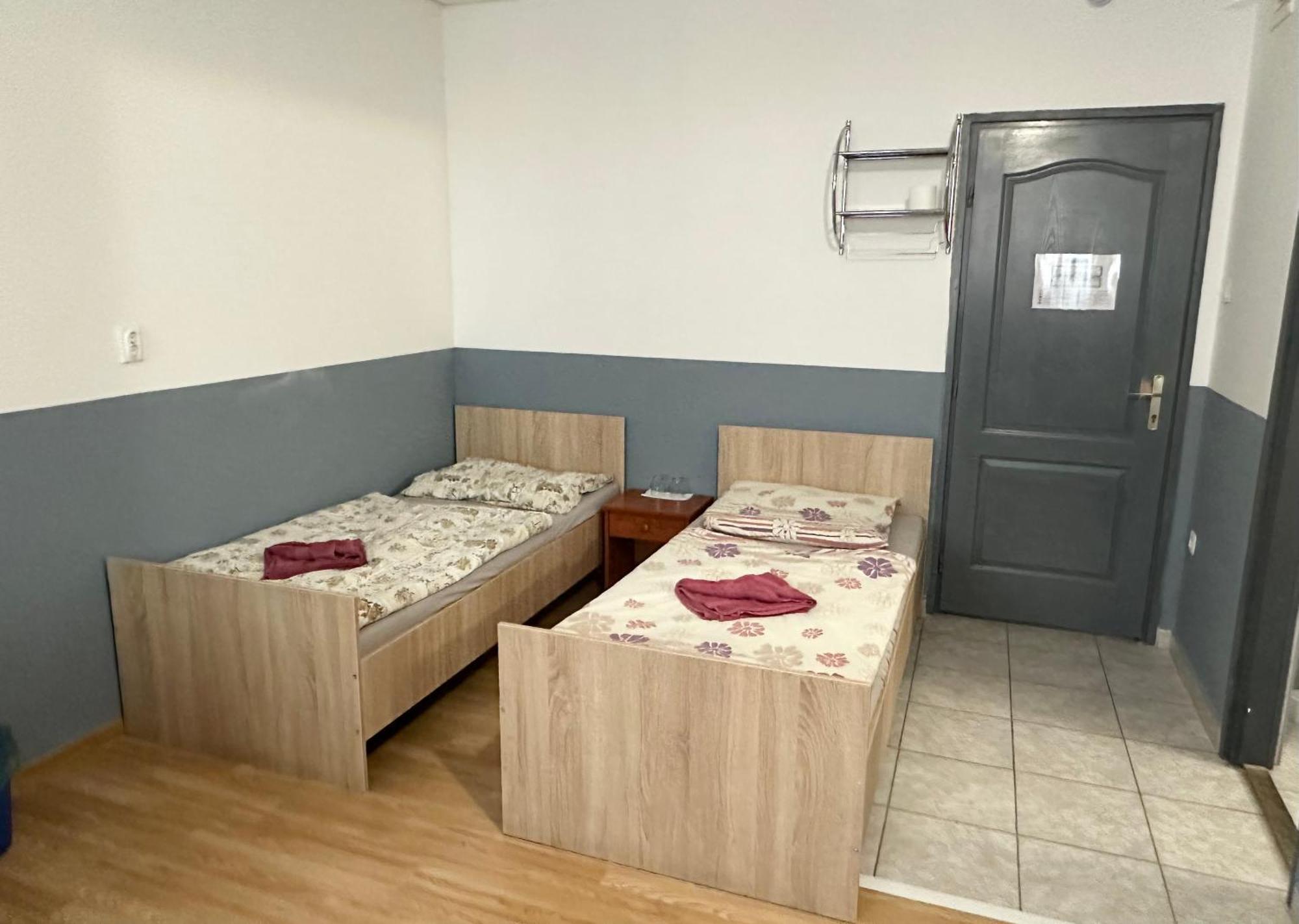Lánchíd Szálló Kecskemét Exterior foto