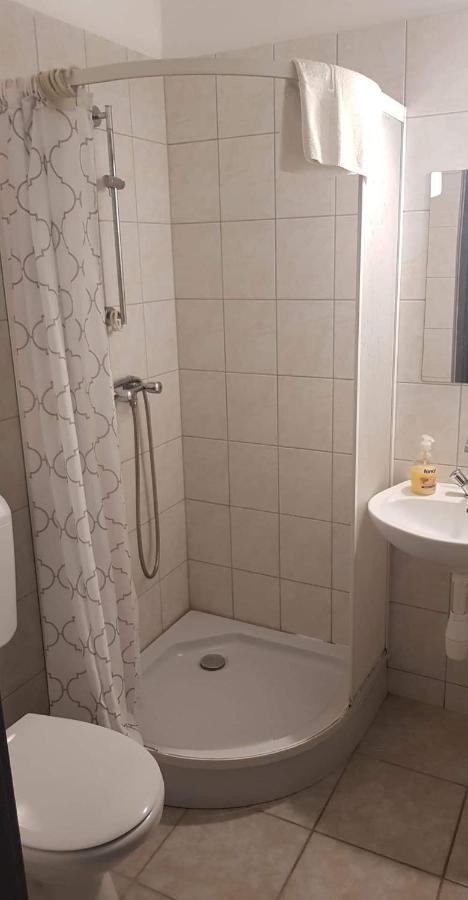Lánchíd Szálló Kecskemét Exterior foto